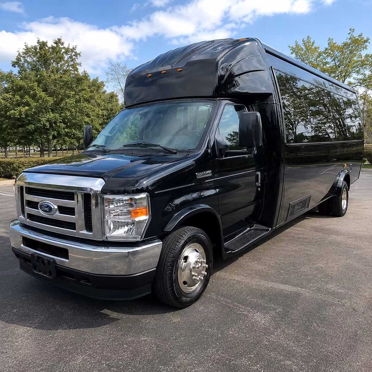 15 passenger party bus